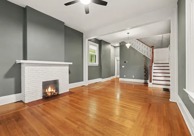 Photo 4 of Sale Pending at 831 Monroe St, Newport, KY 41071 | MLS# 646919 | Listing updated on 2026-09-28