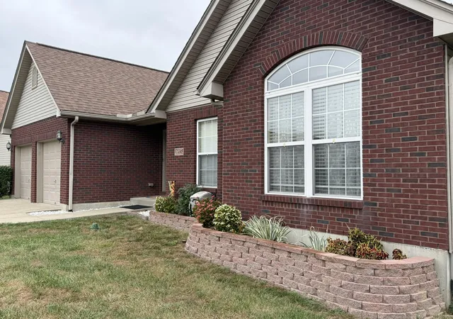 Photo 4 of Sale Pending at 1027 Buddleia Ct, Florence, KY 41042 | MLS# 647000 | Listing updated on 2026-09-29
