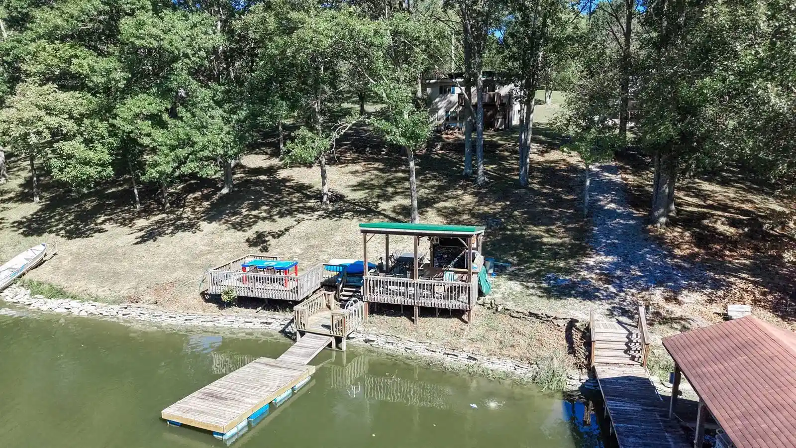 Photo 1 of Single family home for sale at 1070 Lake Shore Cir, Owenton, KY 40359 | MLS# 647099 | Listing updated on 2026-09-30