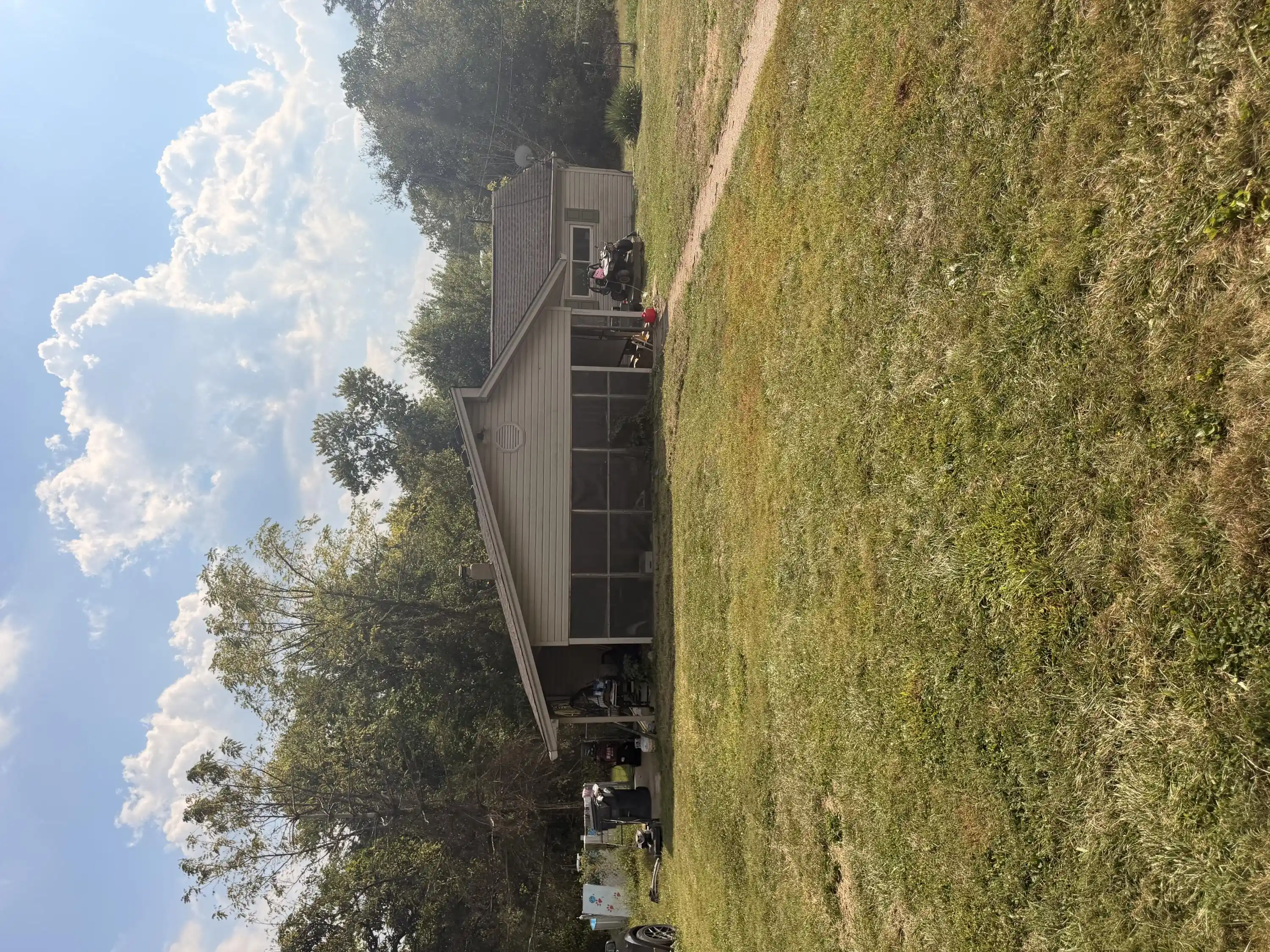 Photo 1 of Sale Pending at 471 Hilltop Rd, Covington, KY 41015 | MLS# 647244 | Listing updated on 2026-10-05