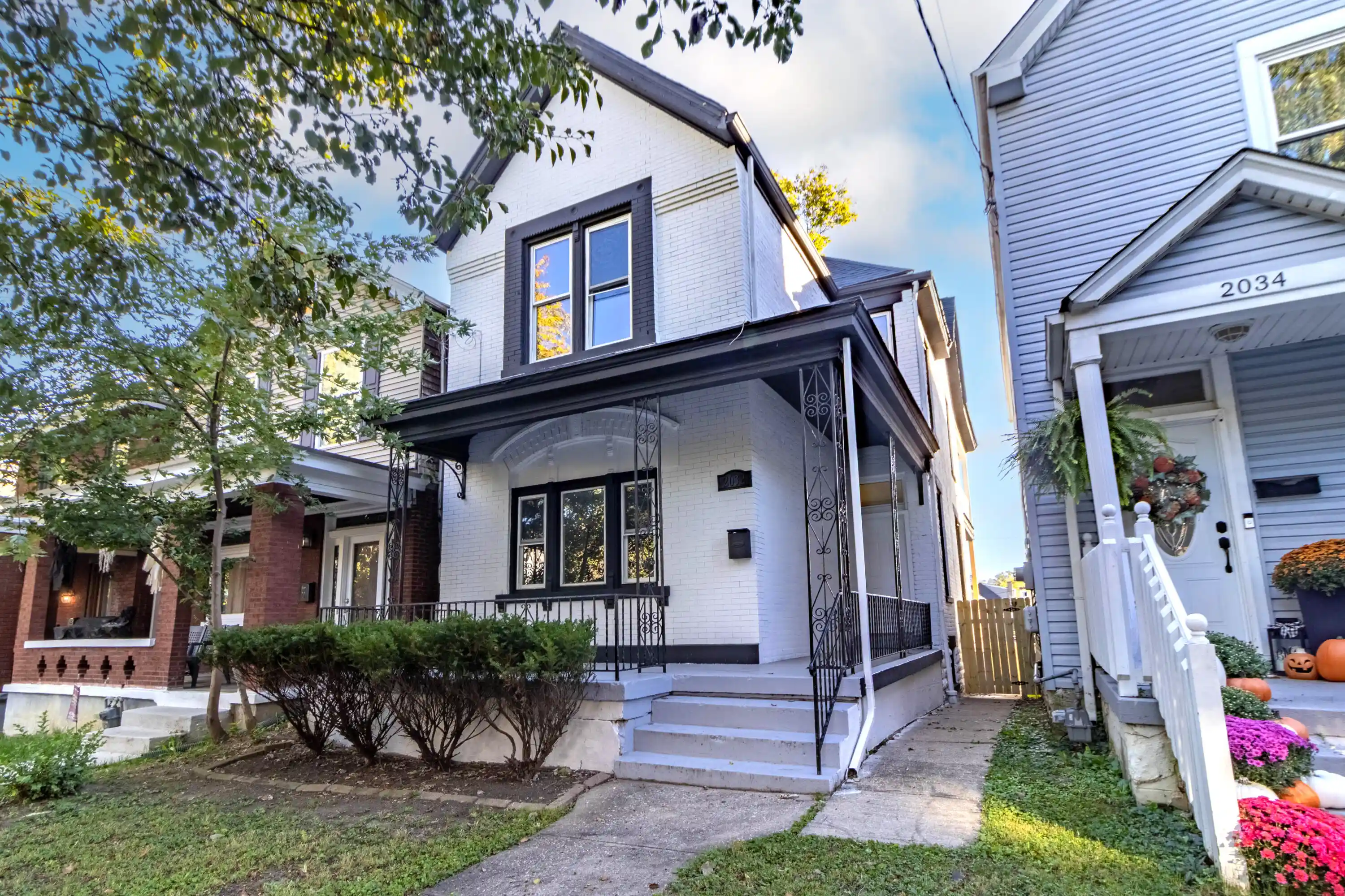Single family home for sale at 2032 Greenup St, Covington, KY 41014 | MLS# 647278