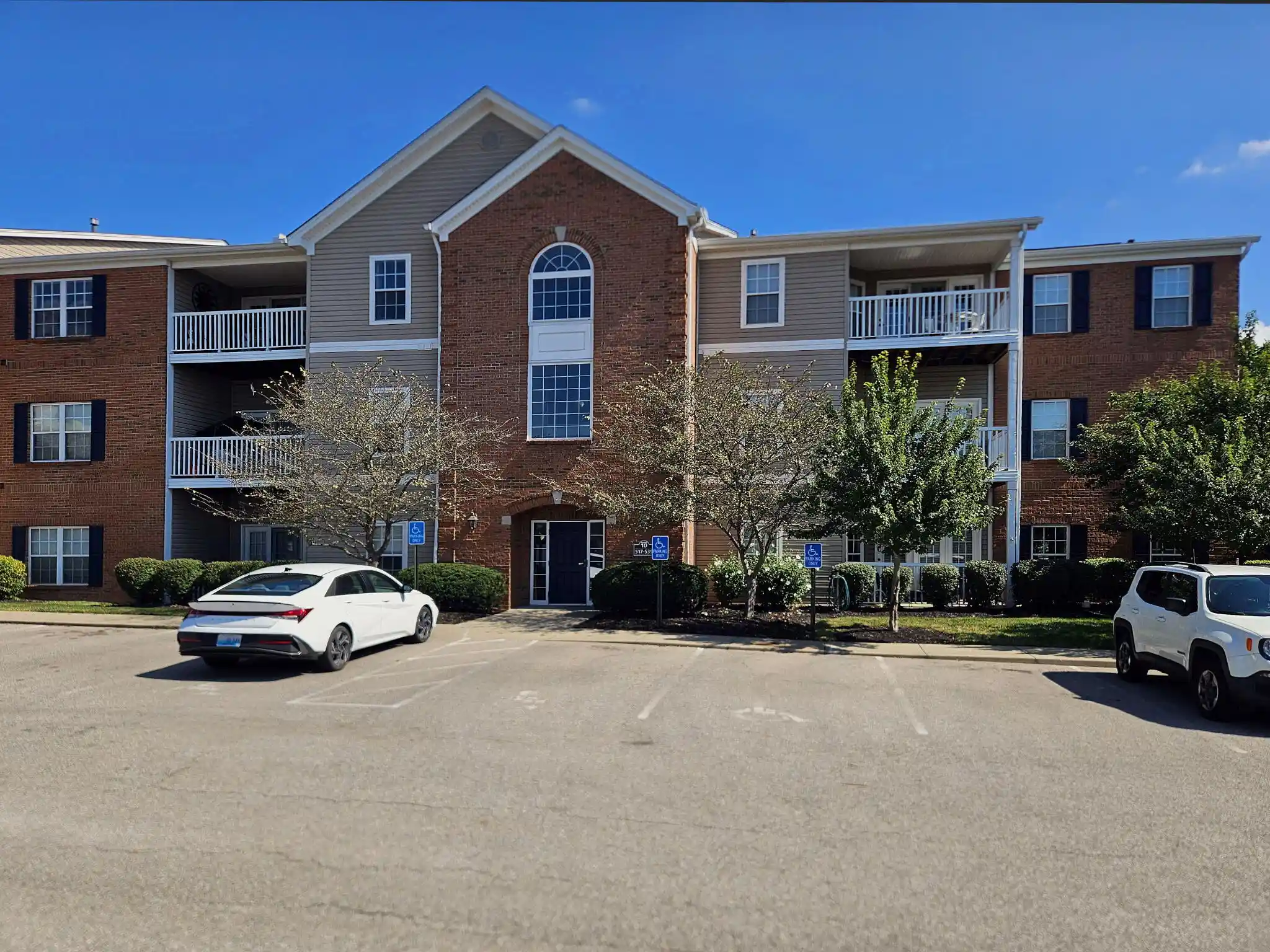 Photo 1 of Sale Pending at 529 Ivy Ridge Dr, Newport, KY 41076 | MLS# 647340 | Listing updated on 2026-10-09