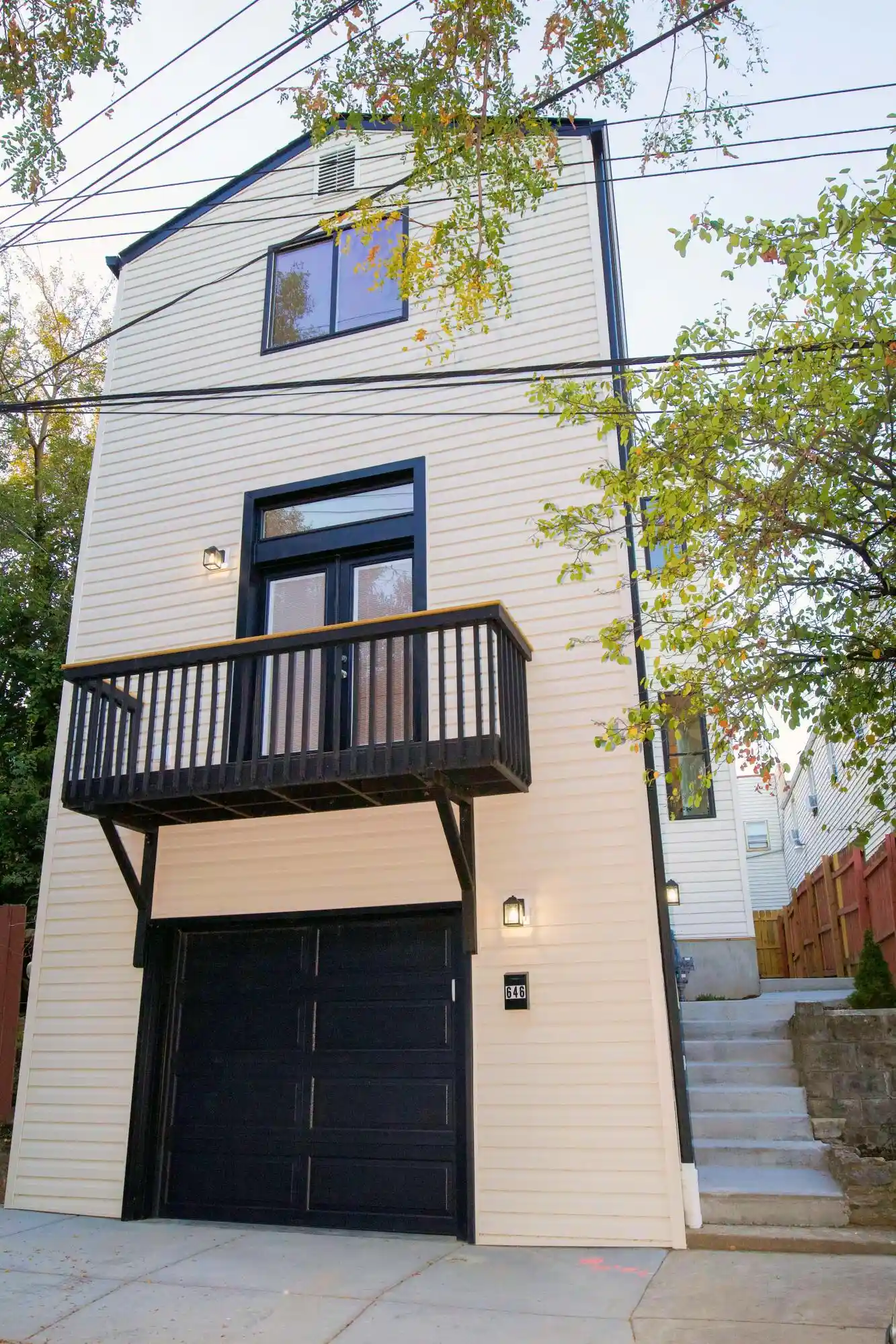 Single family home for sale at 646 W 11th Street, Covington, KY 41011 | MLS# 647454