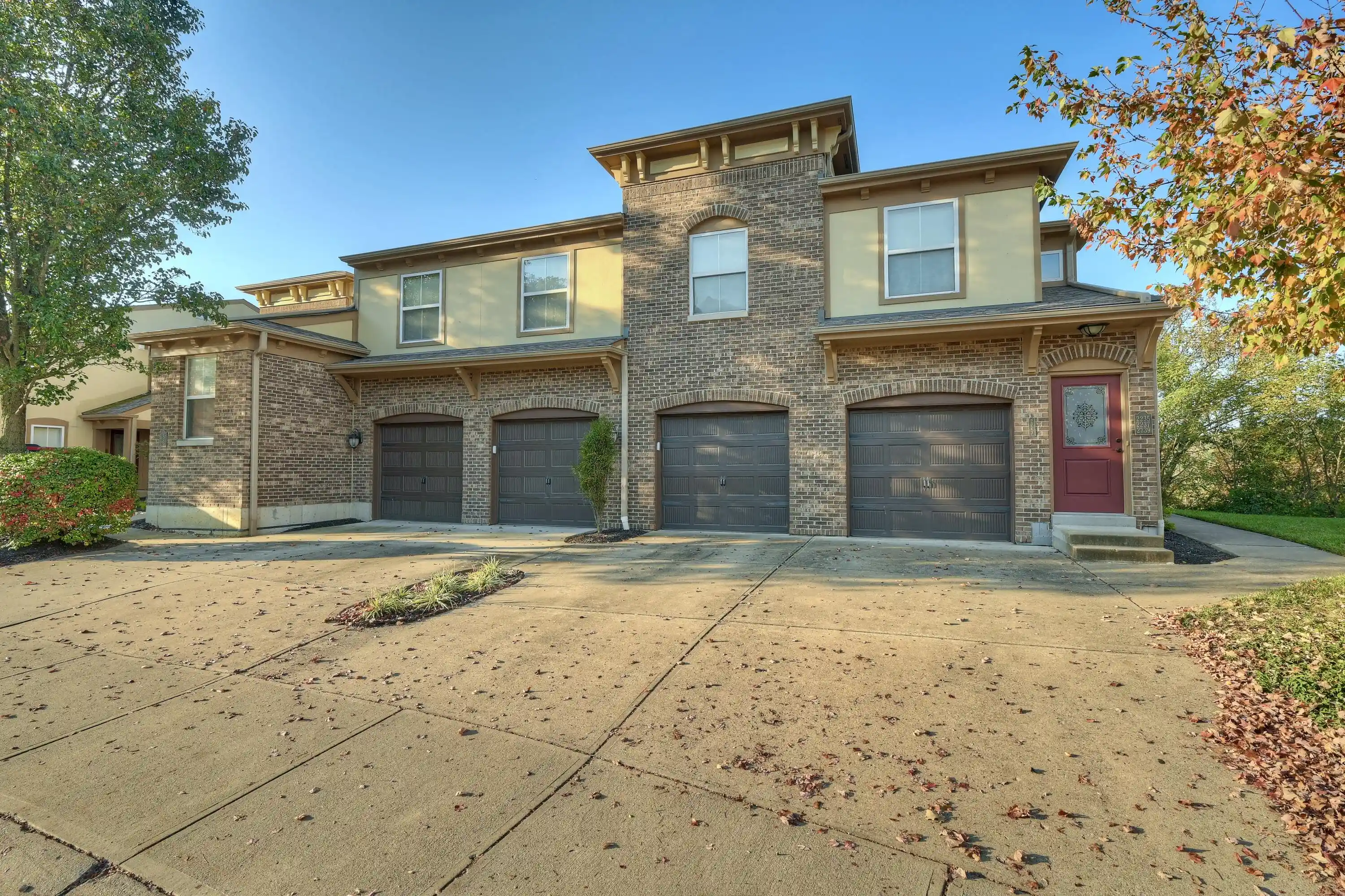 Photo 1 of Condo for sale at 2243 Rolling Hills Dr, Ft Mitchell, KY 41017 | MLS# 647605 | Listing updated on 2026-10-15