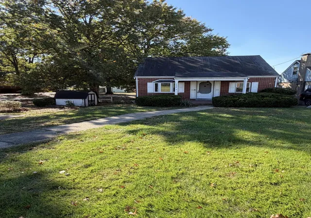 Photo 1 of Sale Pending at 2590 Monroe Ave, Highland Heights, KY 41076 | MLS# 647829 | Listing updated on 2026-10-26