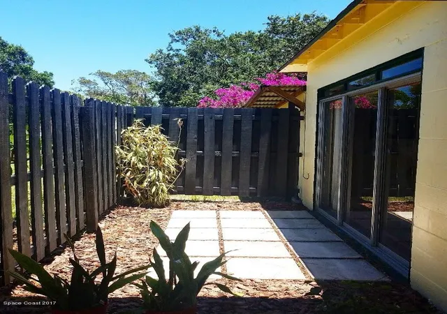 Photo 4 of Single family home for sale at 1095 Newfound Harbor Dr, Merritt Island, FL 32952 | MLS# 885572 | Listing updated on 2026-05-07