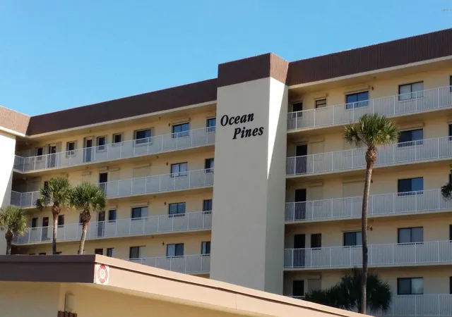Condominium at 55 N 4Th St #305, Cocoa Beach, FL 32931 | MLS# 694500 | | Sold on 2014-07-31