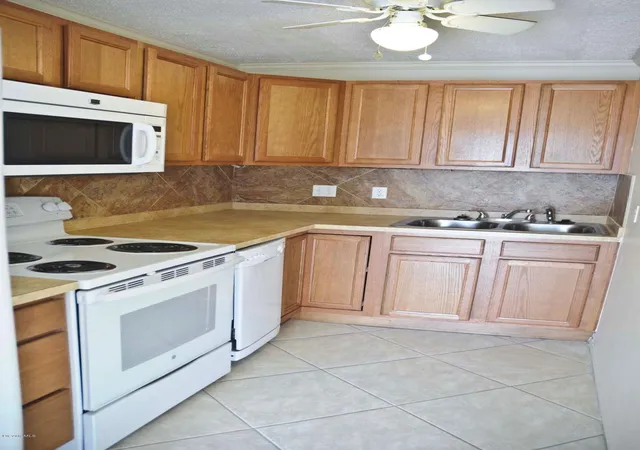 Photo 4 of Condominium at 425 Harrison Ave #82, Cape Canaveral, FL 32920 | MLS# 690058 |  | Sold on 2014-10-17