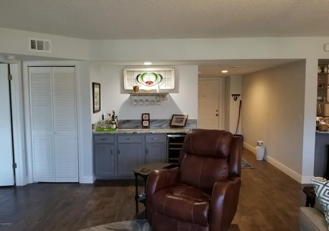 Photo 4 of Condominium at 5011 Dixie Hwy Ne #A106, Palm Bay, FL 32905 | MLS# 797831 | | Sold on 2018-01-05