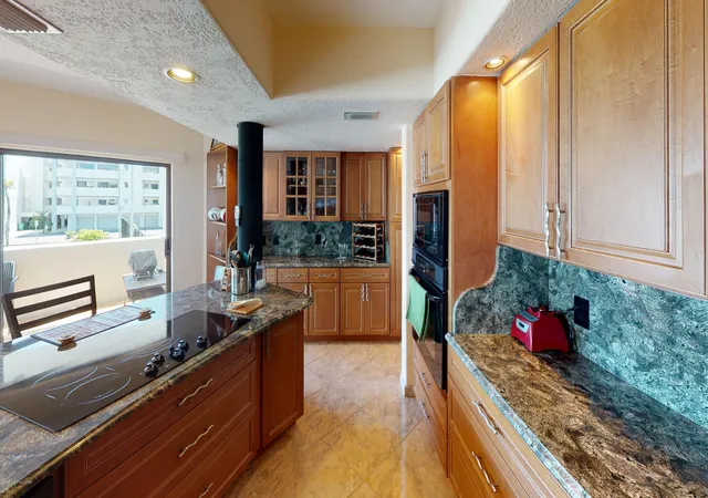 Photo 4 of Condominium at 5011 Dixie Hwy Ne, Palm Bay, FL 32905 | MLS# 873049 | | Sold on 2020-07-14