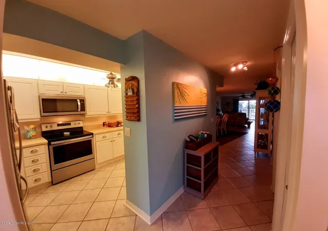 Photo 4 of Condominium at 2150 N Hwy A1A #310, Indialantic, FL 32903 | MLS# 886888 |  | Sold on 2021-02-10