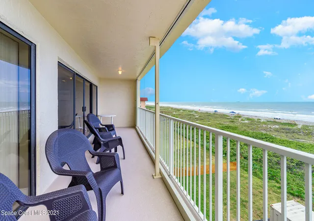 Condominium at 55 N 4Th St #407, Cocoa Beach, FL 32931 | MLS# 906592 | | Sold on 2021-07-13