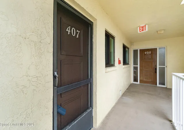 Photo 4 of Condominium at 55 N 4Th St #407, Cocoa Beach, FL 32931 | MLS# 906592 | | Sold on 2021-07-13