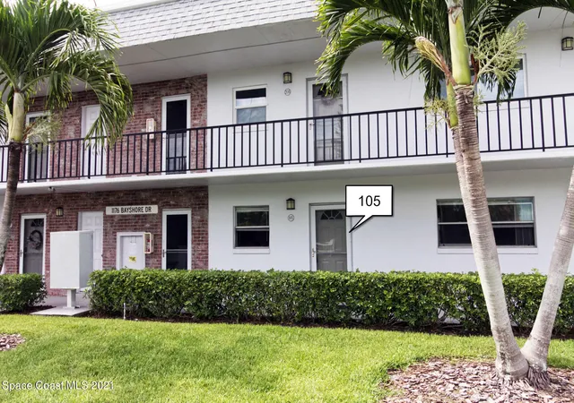 Photo 2 of Condominium at 1176 Bayshore Dr #105, Fort Pierce, FL 34949 | MLS# 909692 | | Sold on 2021-07-29