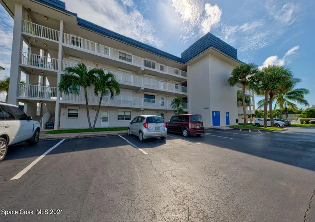 Condominium at 2150 N Hwy A1A #411, Indialantic, FL 32903 | MLS# 916628 | | Sold on 2021-11-23