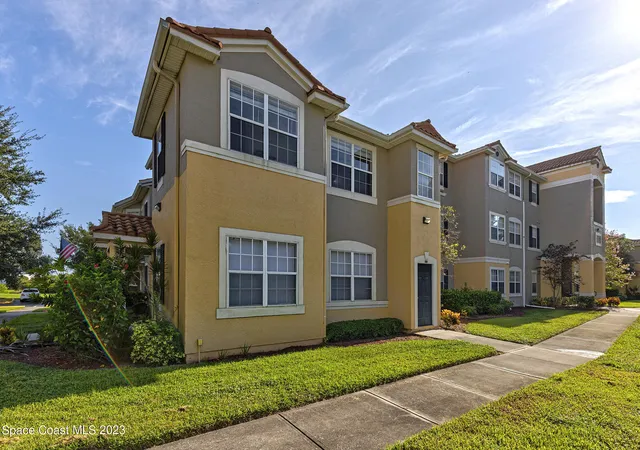 Photo 2 of Condominium at 1757 Sophias Dr #208, Melbourne, FL 32940 | MLS# 972571 |  | Sold on 2023-09-26
