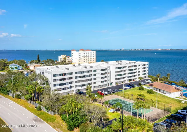 Photo 1 of Condominium at 5011 Dixie Hwy Ne #106, Palm Bay, FL 32905 | MLS# 957114 | | Sold on 2023-04-07