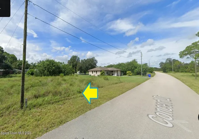 Photo 2 of Land for sale at 708 Concert Dr, Lake Placid, FL 33852 | MLS# 966982 | Listing updated on 2026-05-07