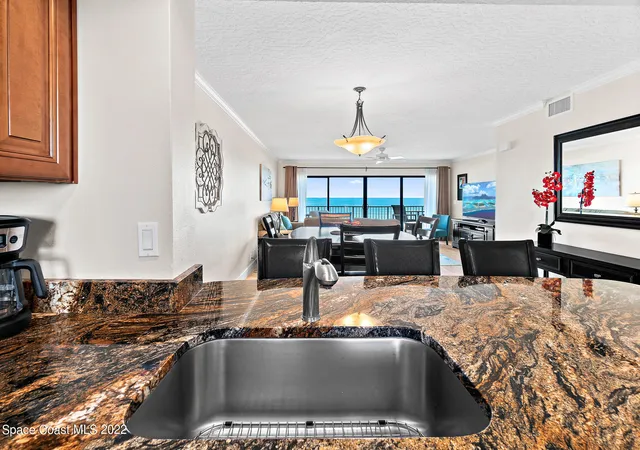 Photo 4 of Condominium at 55 N 4Th St #607, Cocoa Beach, FL 32931 | MLS# 949226 |  | Sold on 2022-12-06