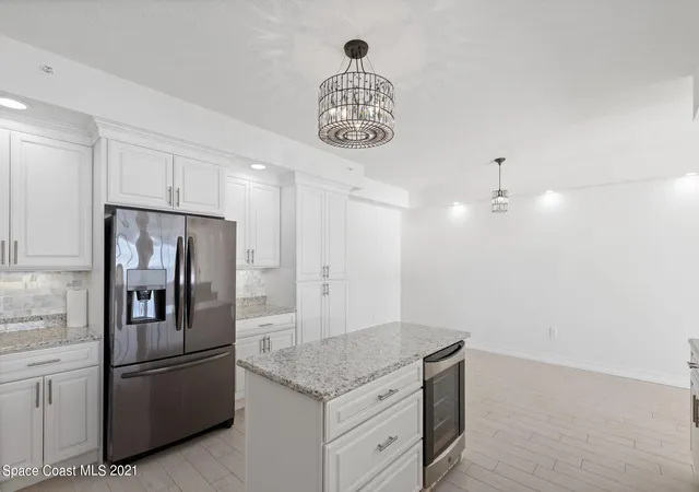 Photo 3 of Condominium at 1045 Hwy A1A #905, Satellite Beach, FL 32937 | MLS# 899746 |  | Sold on 2021-04-01