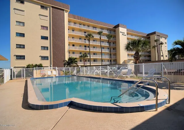 Condominium at 55 N 4Th St #703, Cocoa Beach, FL 32931 | MLS# 809372 | | Sold on 2018-04-09