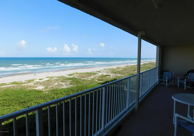 Photo 2 of Condominium at 55 N 4Th St #604, Cocoa Beach, FL 32931 | MLS# 881206 |  | Sold on 2020-08-31