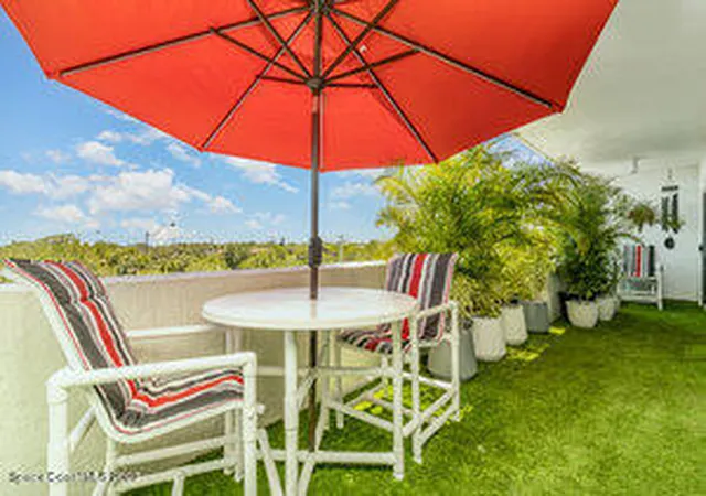 Photo 2 of Condominium at 5011 Dixie Hwy Ne #412, Palm Bay, FL 32905 | MLS# 963034 | | Sold on 2023-06-23