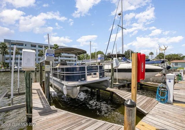 Photo 4 of Condominium at 5011 Dixie Hwy Ne #412, Palm Bay, FL 32905 | MLS# 963034 | | Sold on 2023-06-23