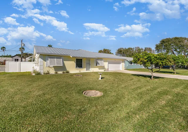 4th image of 2035 Sea Ave, Indialantic, FL 32903 | MLS# 1005207