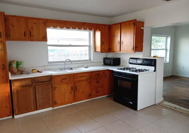 Photo 4 of House for sale at 347 W Merritt Ave, Merritt Island, FL 32953 | MLS# 1006381 | Listing updated on 2026-07-01