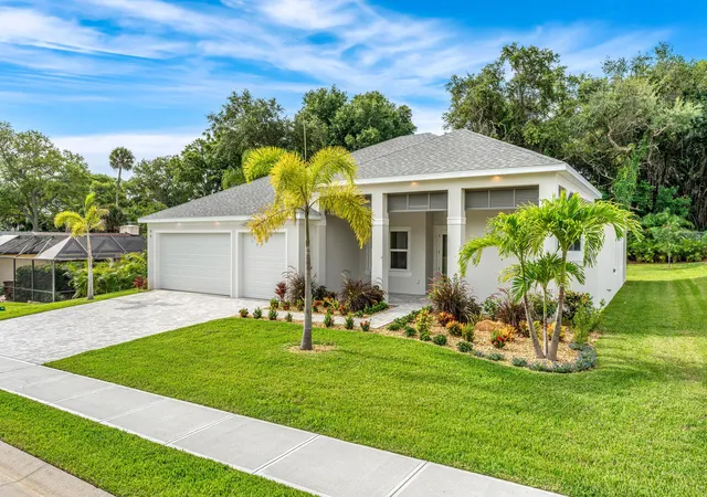 3rd image of 35 Loch Ness Dr, Rockledge, FL 32955 | MLS# 1021095