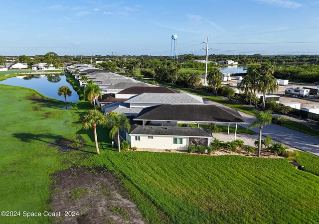 4th image of 828 E Plantation Dr #A, Titusville, FL 32780 | MLS# 1024927