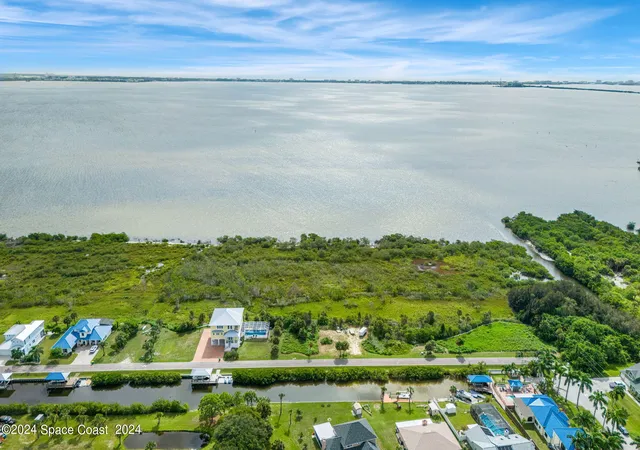 2nd image of 243719778 Sun Pointe Pl, Merritt Island, FL 32952 | MLS# 1023115