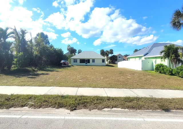 1st image of 320 S Brevard Ave, Cocoa Beach, FL 32931 | MLS# 1032826