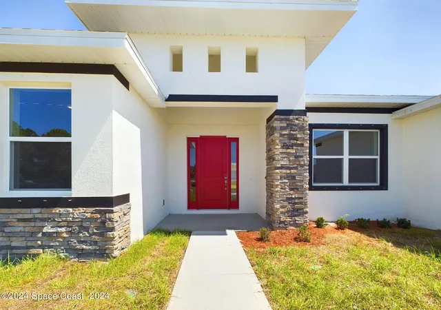 Photo 3 of Single family home for sale at 542 Lambright St SW, Palm Bay, FL 32908 | MLS# 1033036 | Listing updated on 2026-06-29