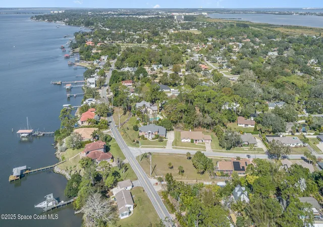 3rd image of 501 Hidden Hollow Dr, Merritt Island, FL 32952 | MLS# 1035507