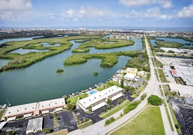 Homes for sale in Cocoa Beach, FL | 1525 Minutemen Causeway, Cocoa Beach, FL 32931 | Houzeo