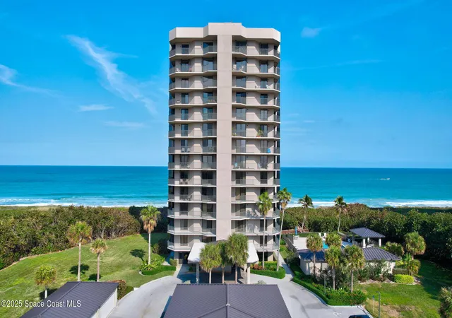 Condo for sale at 4000 N Hwy A1A #1002, Hutchinson Island, FL 34949 | MLS# 1040814 | Listing updated on 2025-03-21