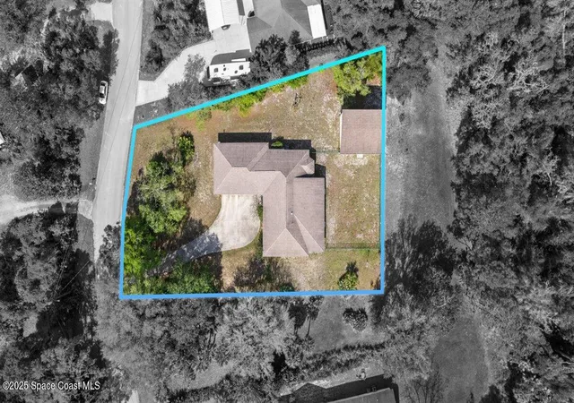 5th image of 4220 Robins Hill Ct, Mims, FL 32754 | MLS# 1042322
