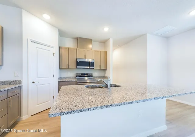 Photo 2 of Single family home for sale at 764 Laika Rd Sw, Palm Bay, FL 32908 | MLS# 1043198 | Listing updated on 2026-06-29