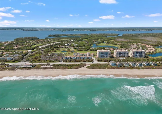 3rd image of 110 Warsteiner Wy, Melbourne Beach, FL 32951