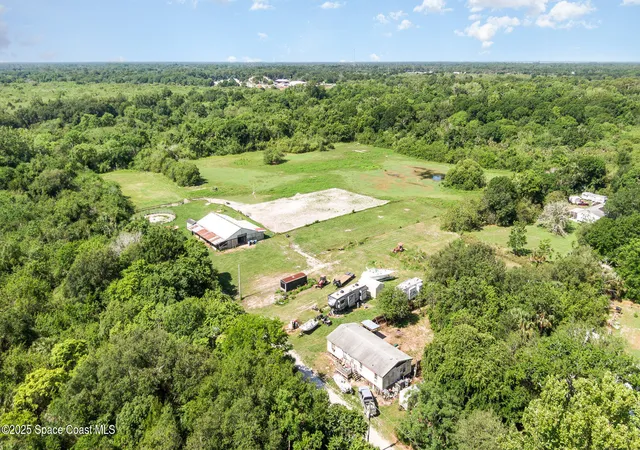 Homes for sale in Mims, FL | 2675 Brockett Rd, Mims, FL 32754 | MLS# 1047771