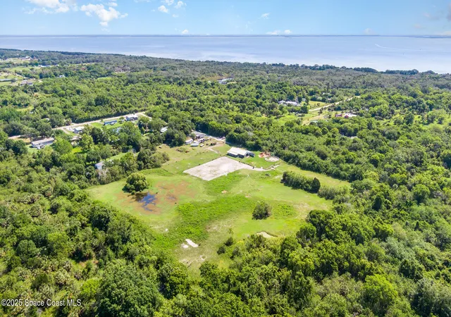 Homes for sale in Mims, FL | 2675 Brockett Rd, Mims, FL 32754 | MLS# 1047771