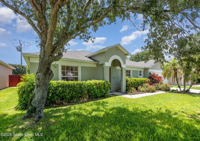 Homes for sale in Melbourne, FL | 713 Del Mar Cir, Melbourne, FL 32904 | MLS# 1049202