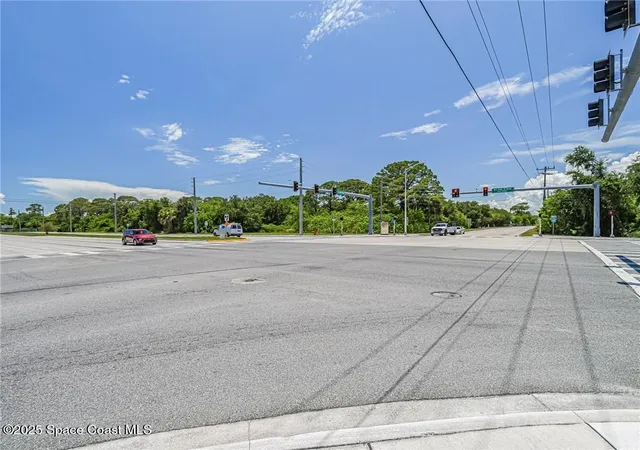 33rd image of 2551 St Lucie Blvd, Fort Pierce, FL 34946 | MLS# 1050220