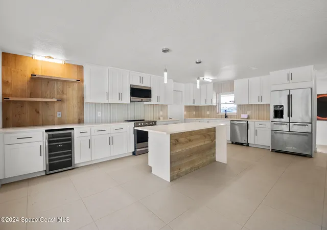 5th image of 360 E Riviera Blvd, Indialantic, FL 32903 | MLS# 1050394