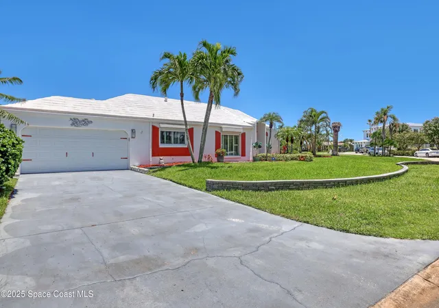 Photo 3 of Sale Pending at 55 Country Clb Rd, Cocoa Beach, FL 32931 | MLS# 1050894 | Listing updated on 2026-06-03