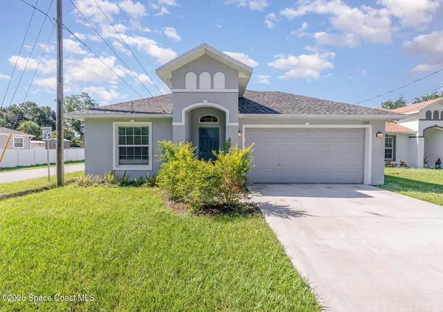 Photo 3 of Single family home for sale at 1534 Pine St, Orlando, FL 32824 | MLS# 1053613 | Listing updated on 2026-09-18