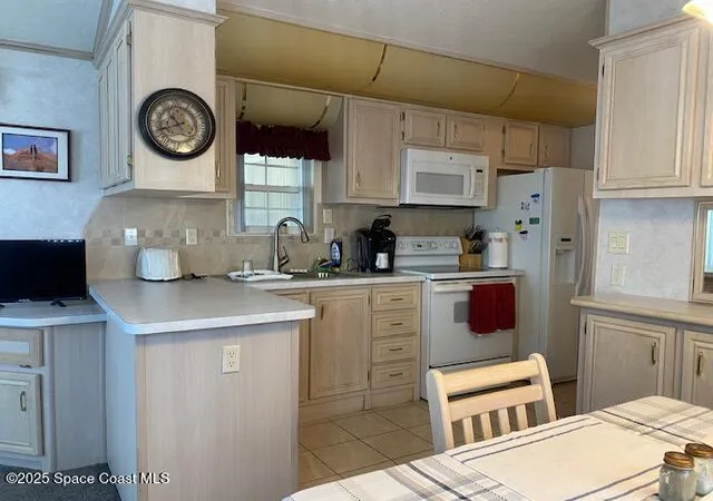 5th image of 2972 Discovery Pl #50, Titusville, FL 32796 | MLS# 1054638