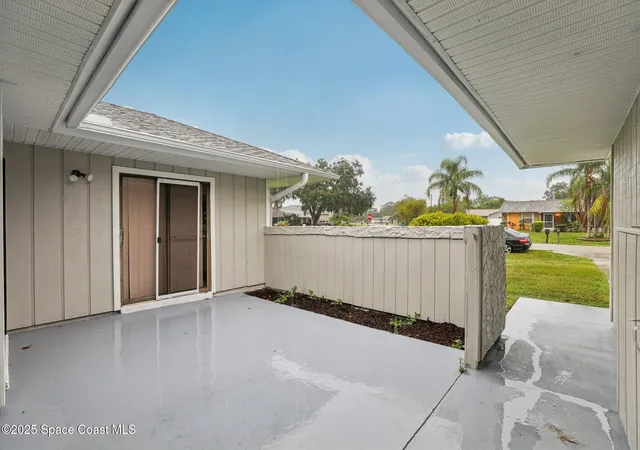 Photo 3 of Single family home for sale at 2197 Paoli Dr Ne, Palm Bay, FL 32907 | MLS# 1055698 | Listing updated on 2026-09-11